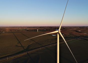 Extending Wind Blades to Maximize Power Production