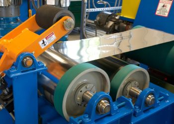 Catenary measurement and correction