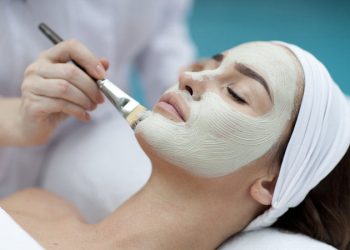 Propose an idea for how to merge wellness & beauty through new offerings